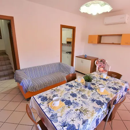 Solmare-56 By Interhome Rosapineta